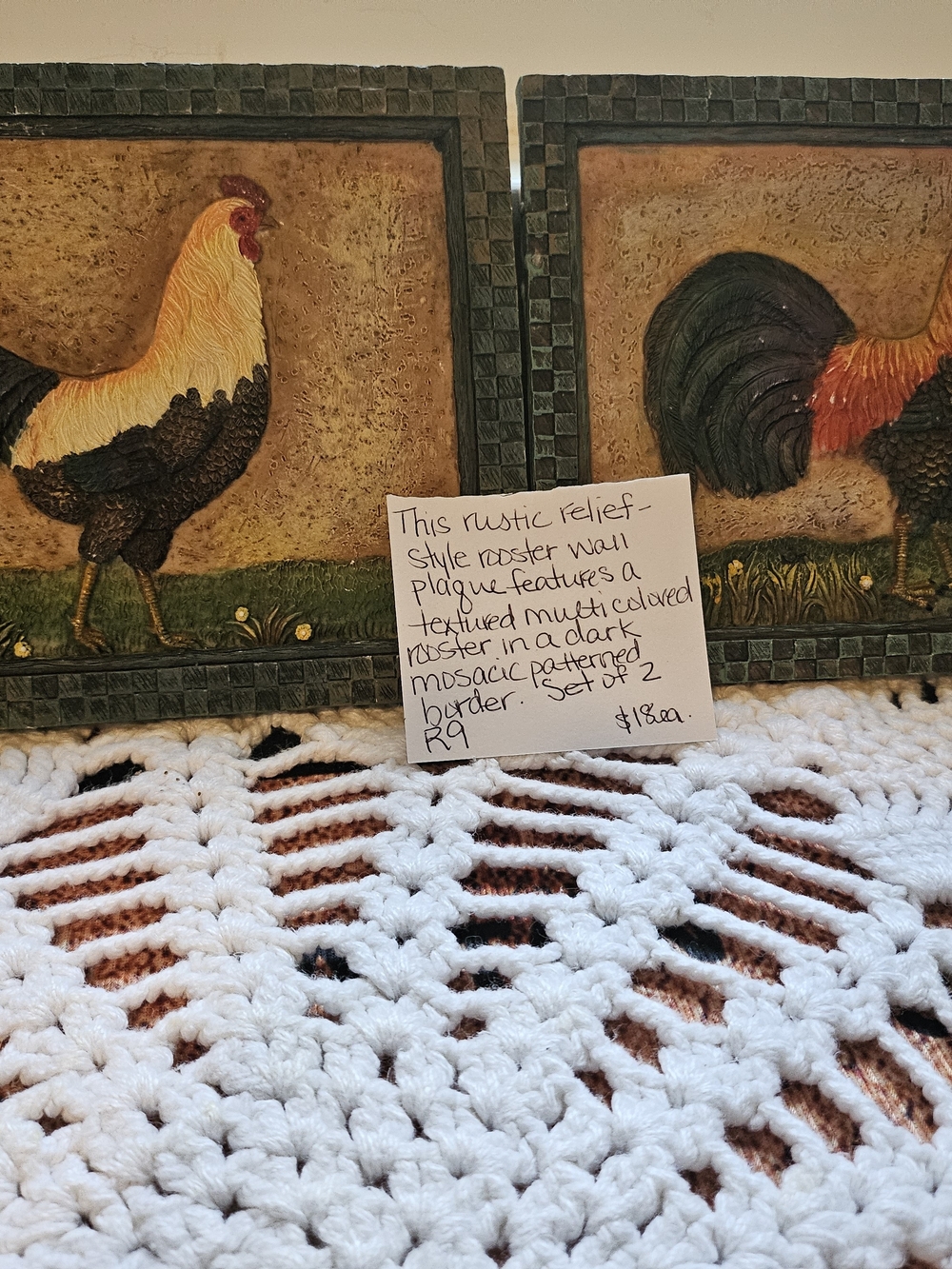 Rustic Rooster Relief Wall Plaque - Multicolor